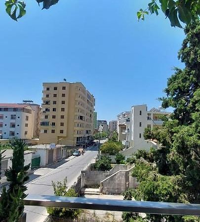 Villa Madani Durres Bagian luar foto