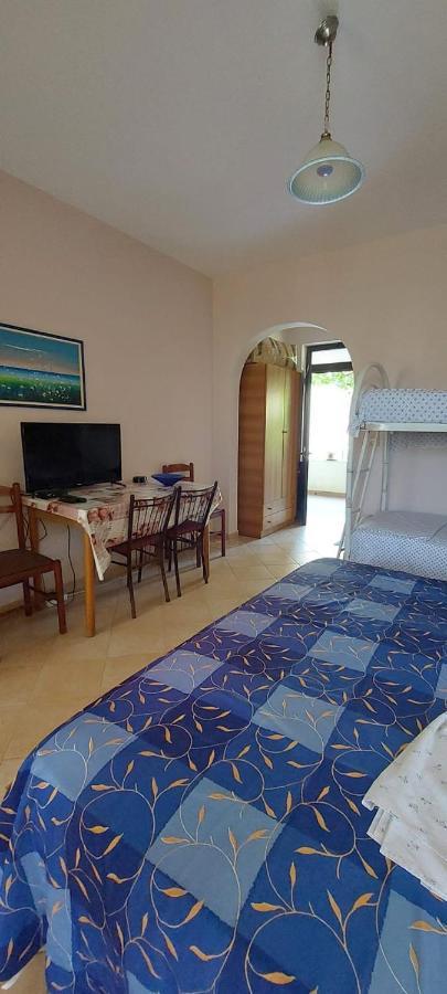 Villa Madani Durres Bagian luar foto