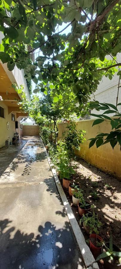 Villa Madani Durres Bagian luar foto